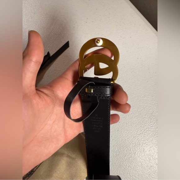 New Gucci LEATHER BELT WITH DOUBLE G BUCKLE
Sz 85 / 34 - Picture 4 of 11